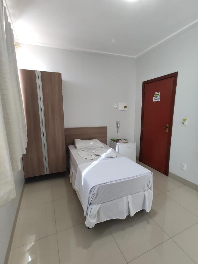 Cemarim Hotel Catalão Buitenkant foto